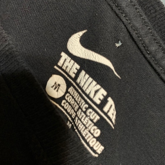 Nike Men’s Short Sleeve - Picture 3 of 3